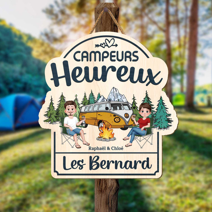 Plaque En Bois Personnalis&eacute;e &Agrave; Suspendre - Campeurs Heureux